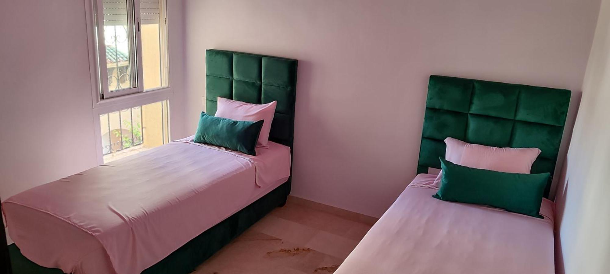 Fes Urban Apartment - Urban Elegance With Garden And Pool Access Bagian luar foto